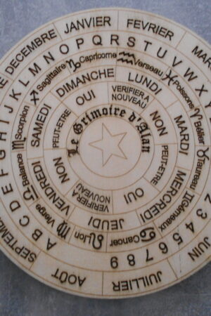 Plateau de pendule en bois