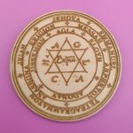 Magnet en bois Pentacle de Salomon
